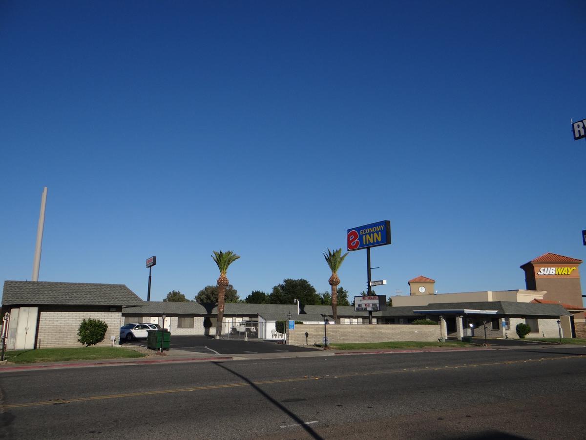 Economy Inn Corning Esterno foto